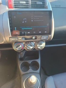 Honda Jazz 1.4I/Климатик/Андроид/Навигация , снимка 14