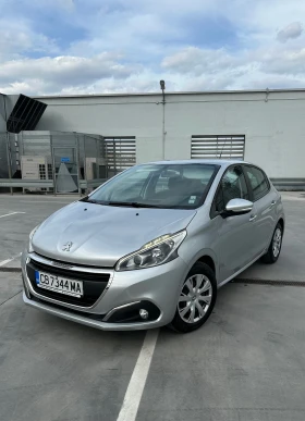 Peugeot 208 Първи собственик сервизна история , снимка 1