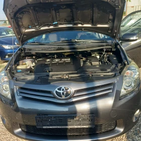 Toyota Auris 1.6/132/105000  км.навигация  клуб, снимка 17