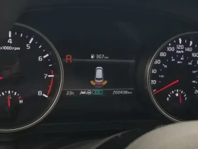 Kia Carnival Automatic, снимка 16