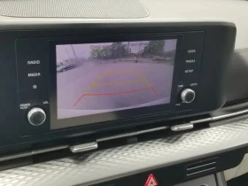 Kia Carnival Automatic, снимка 15