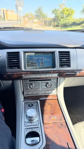 Jaguar Xf 3.0d автомат, снимка 13