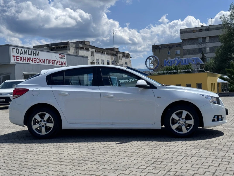 Chevrolet Cruze 1.6/FACE LIFT, снимка 3 - Автомобили и джипове - 45891998