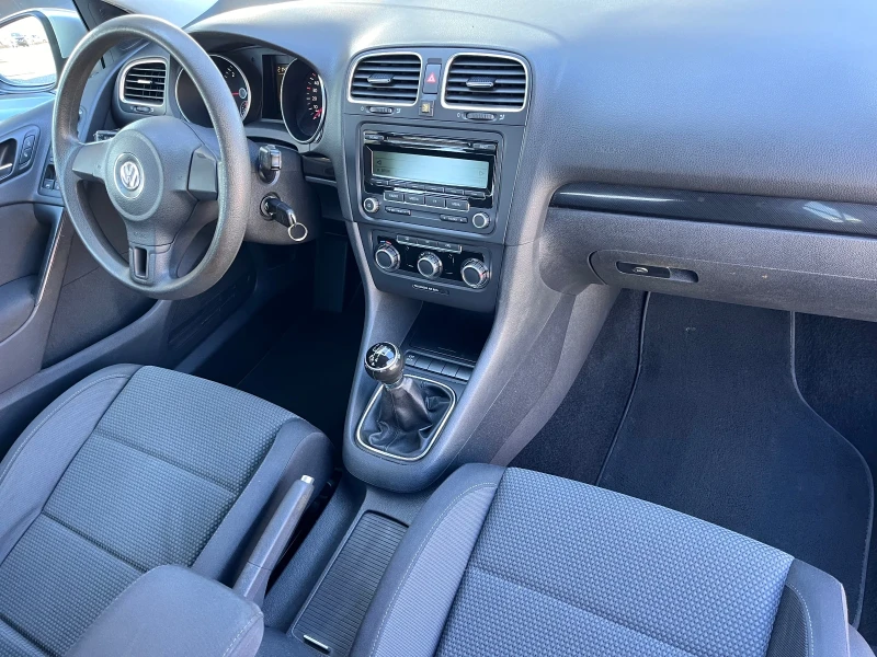 VW Golf 1.6TDI Euro5, снимка 10 - Автомобили и джипове - 47694733