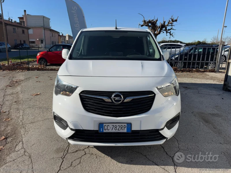 Opel Combo, снимка 1 - Автомобили и джипове - 49338926