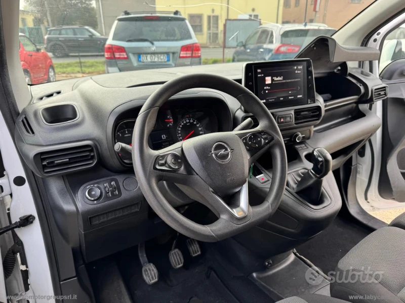 Opel Combo, снимка 10 - Автомобили и джипове - 49338926