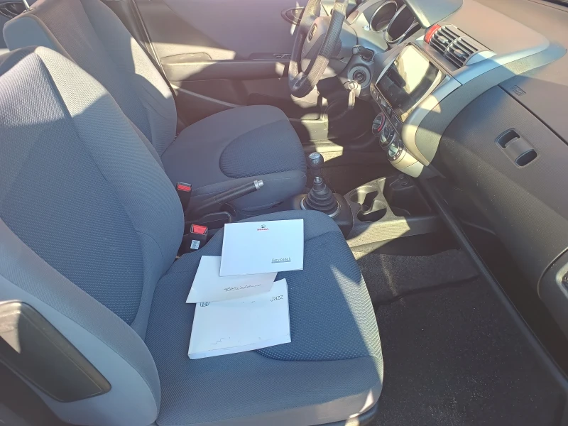 Honda Jazz 1.4I/Климатик/Андроид/Навигация , снимка 10 - Автомобили и джипове - 49886460