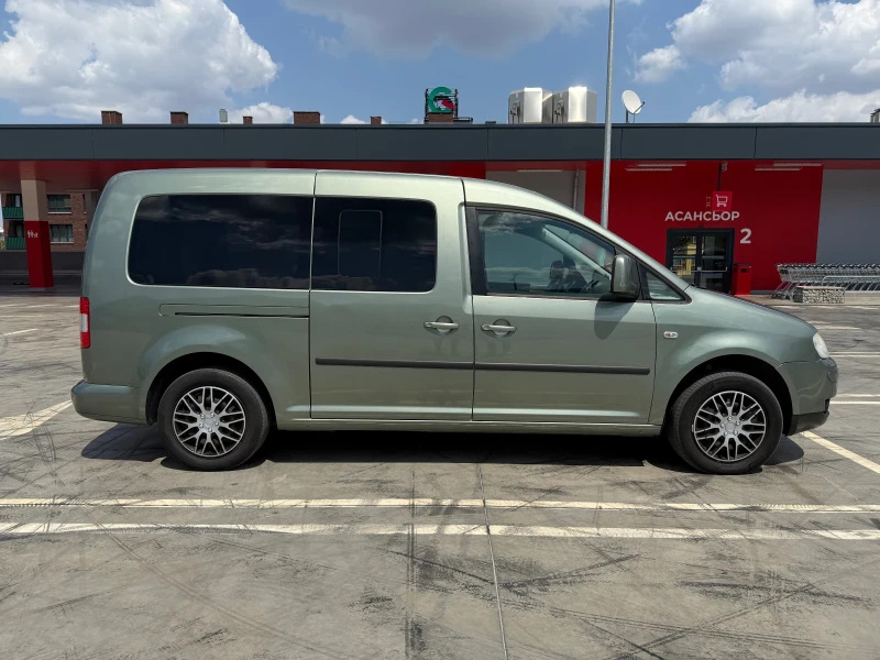 VW Caddy MAXI, снимка 4 - Автомобили и джипове - 52660510