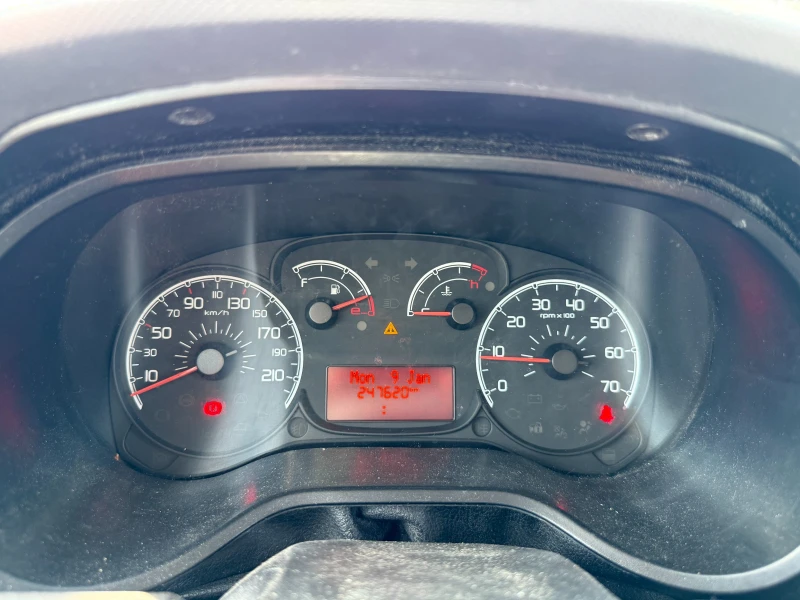 Fiat Doblo 1, 3 Multidjet, снимка 9 - Автомобили и джипове - 51604048