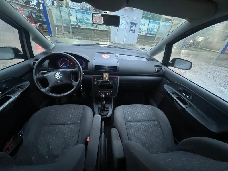 VW Sharan, снимка 8 - Автомобили и джипове - 52893562