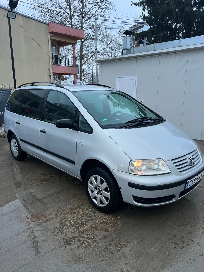 VW Sharan, снимка 2 - Автомобили и джипове - 52893562