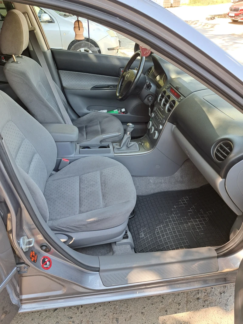 Mazda 6 2.0 , снимка 11 - Автомобили и джипове - 53070560