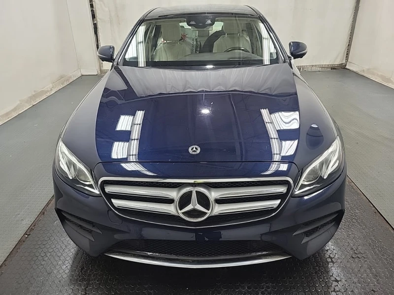 Mercedes-Benz E 400 * CARFAX * ЦЕНА ДО БГ, снимка 2 - Автомобили и джипове - 53236777