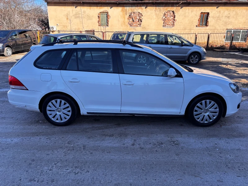 VW Golf 1.6TDI, снимка 5 - Автомобили и джипове - 53258984