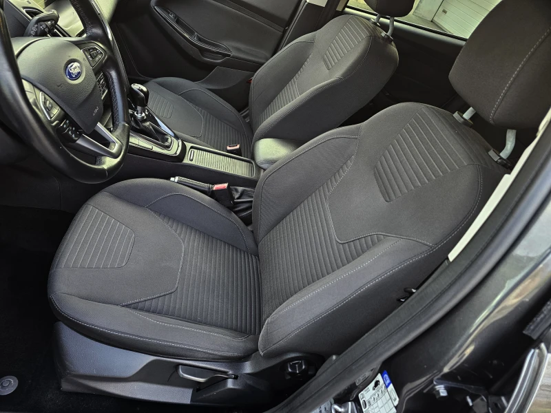 Ford Focus 1.5 TDCI TITANIUM, снимка 10 - Автомобили и джипове - 53261878