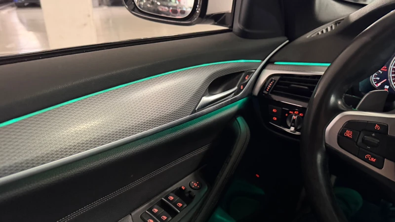 BMW 520 D-M Sport-ЛИЗИНГ, снимка 12 - Автомобили и джипове - 53274309