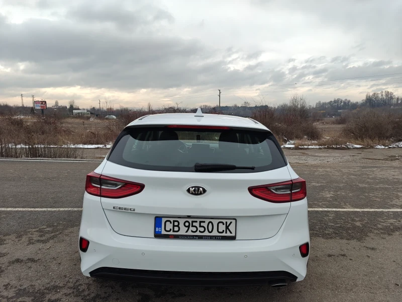 Kia Ceed 1.0 T-GDI, снимка 3 - Автомобили и джипове - 53359886