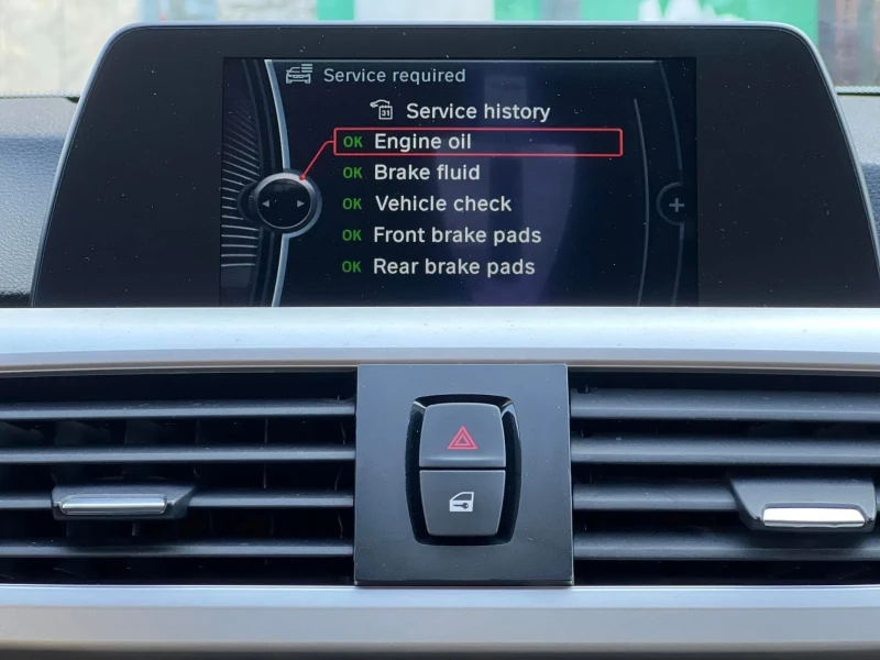 BMW 318 Automatic, снимка 9 - Автомобили и джипове - 53374423