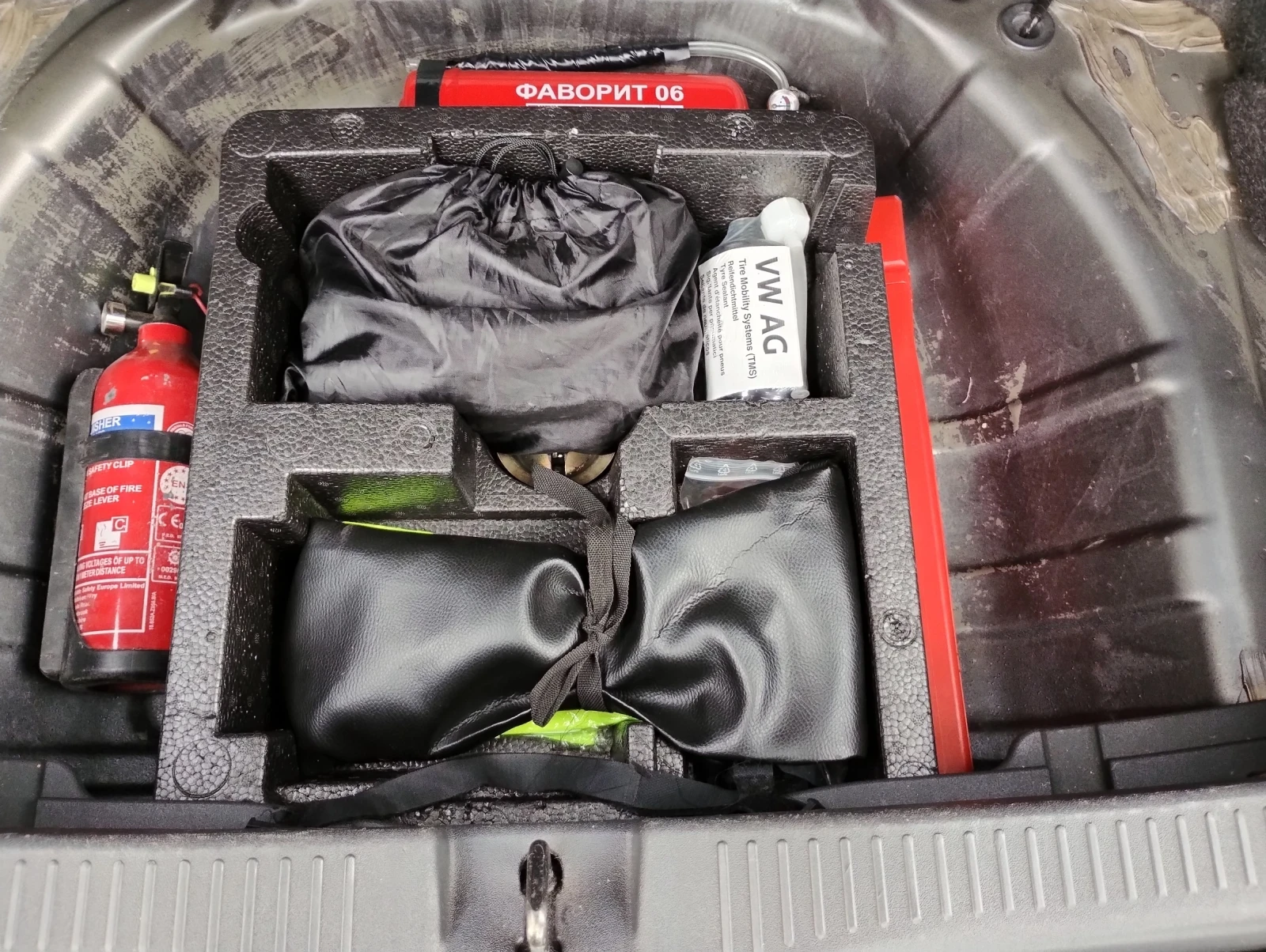 Toyota Auris K2 Compressor , снимка 17 - Автомобили и джипове - 54985378
