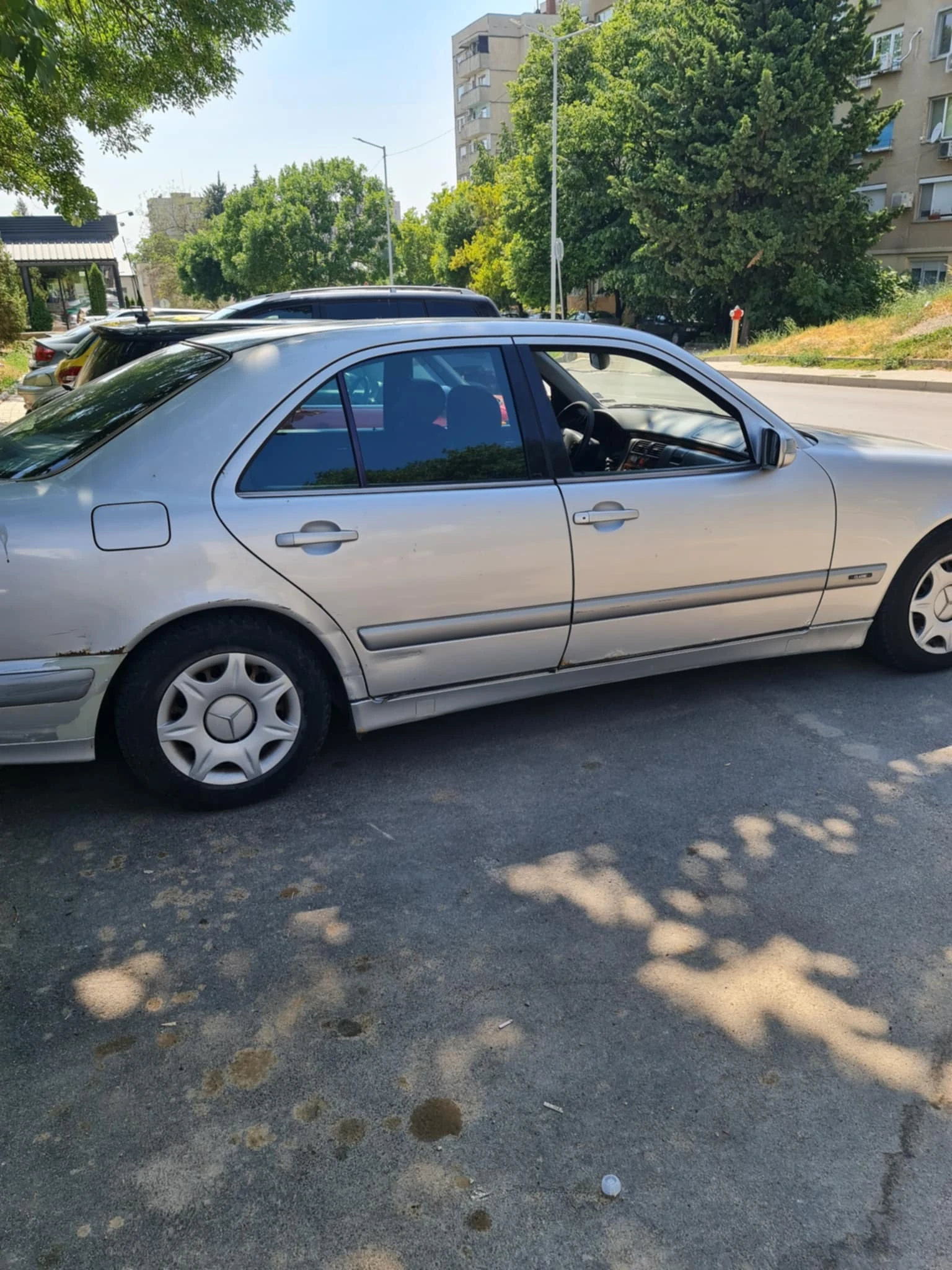 Mercedes-Benz E 200 CDI - изображение 3