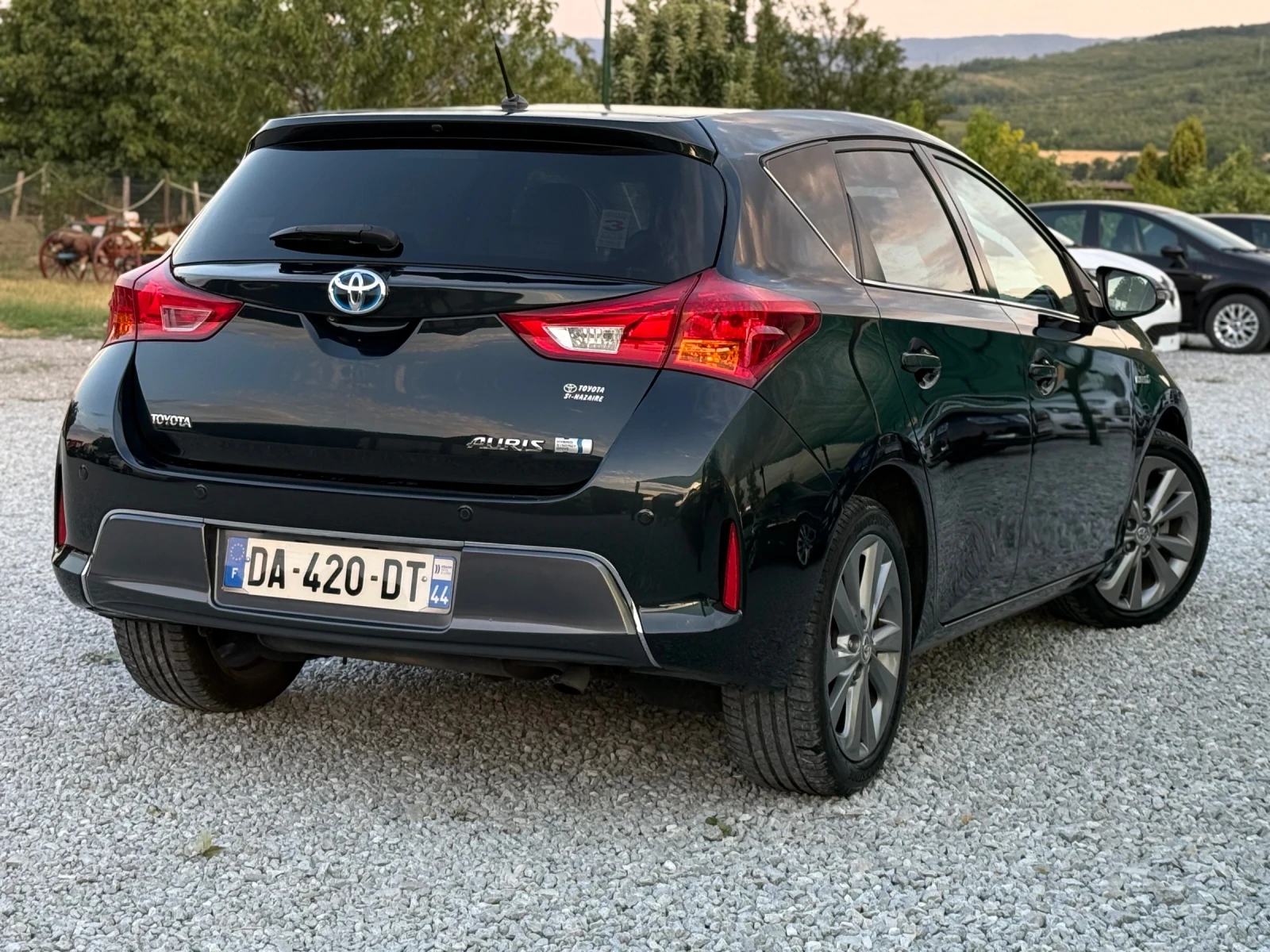 Toyota Auris 1.8 HYBRID КОЖА НАВИ ПАНО  - изображение 3
