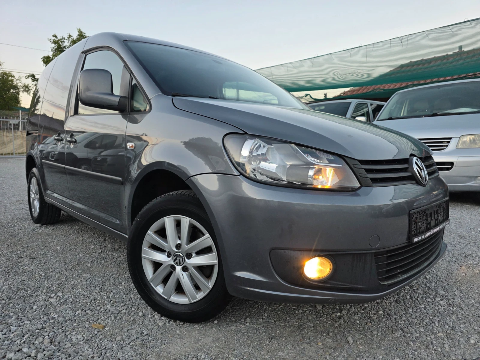 VW Caddy 1.6tdi - изображение 3