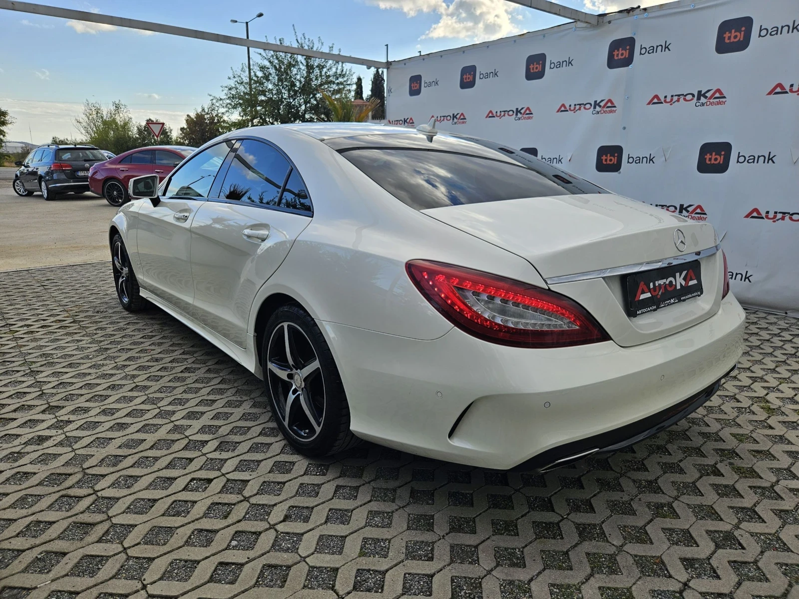 Mercedes-Benz CLS 350 3.0CDI-258кс= AMG LINE= 9G= 4MATIC= OБДУХВАНЕ - изображение 5