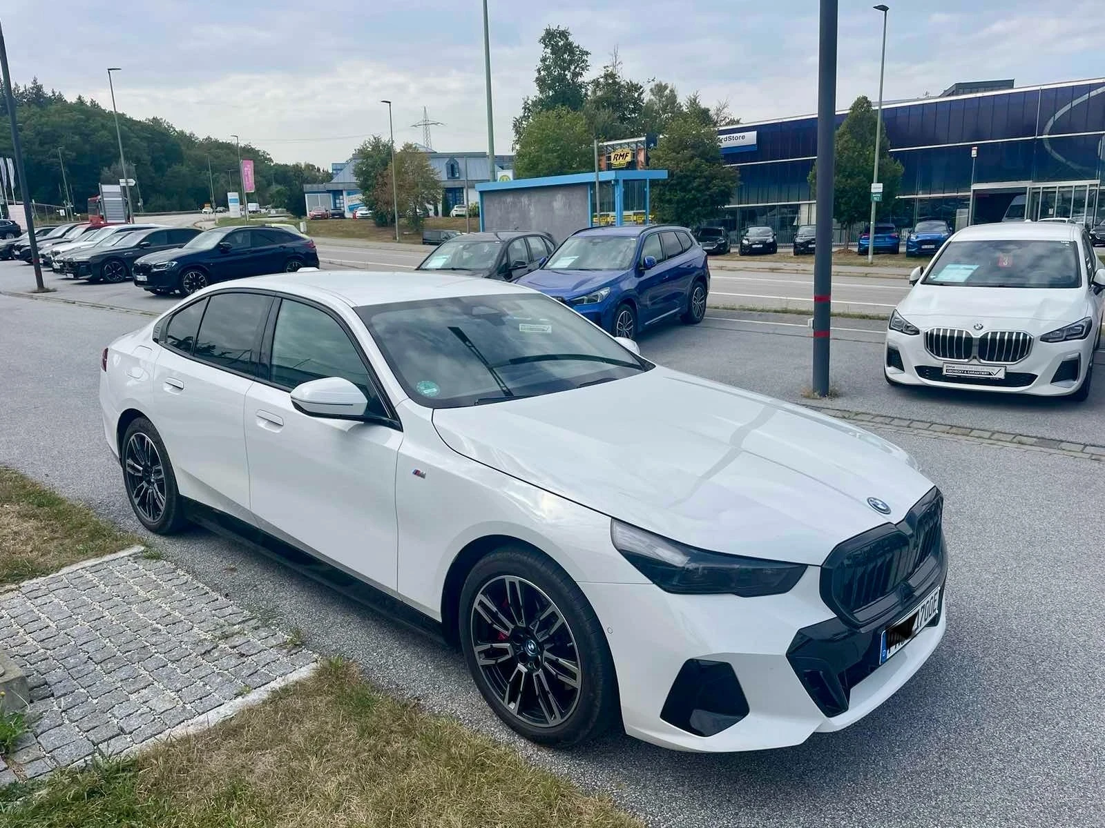 BMW i5 BMW i5 XDrive M Sport Pro Package  | Mobile.bg   2