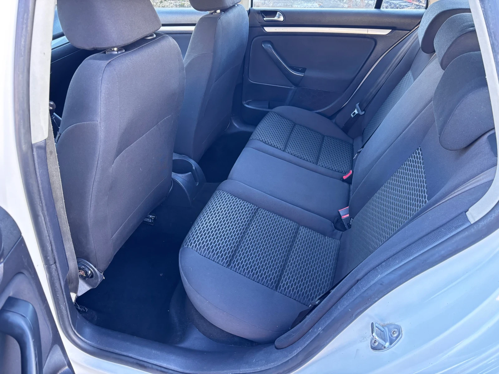 VW Golf 1.6TDI | Mobile.bg � ����������� 15