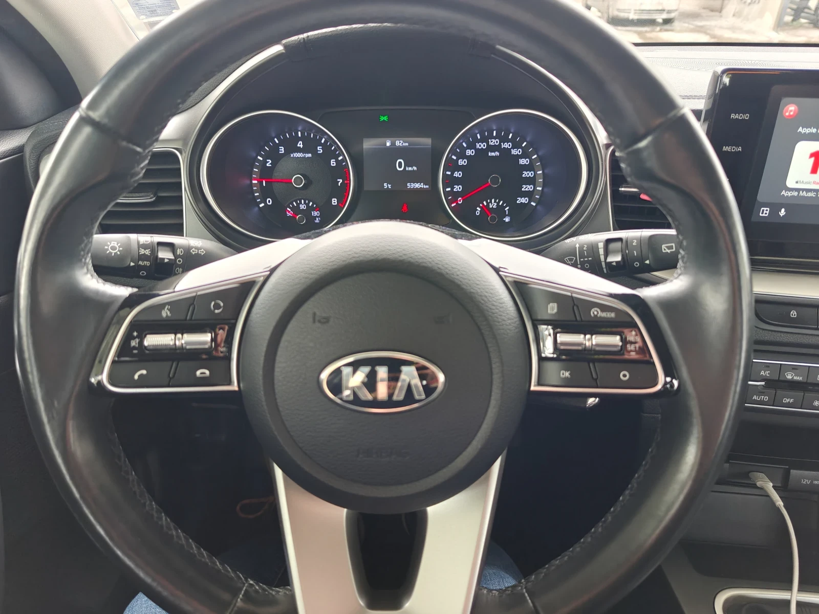 Kia Ceed 1.0 T-GDI | Mobile.bg � ����������� 11