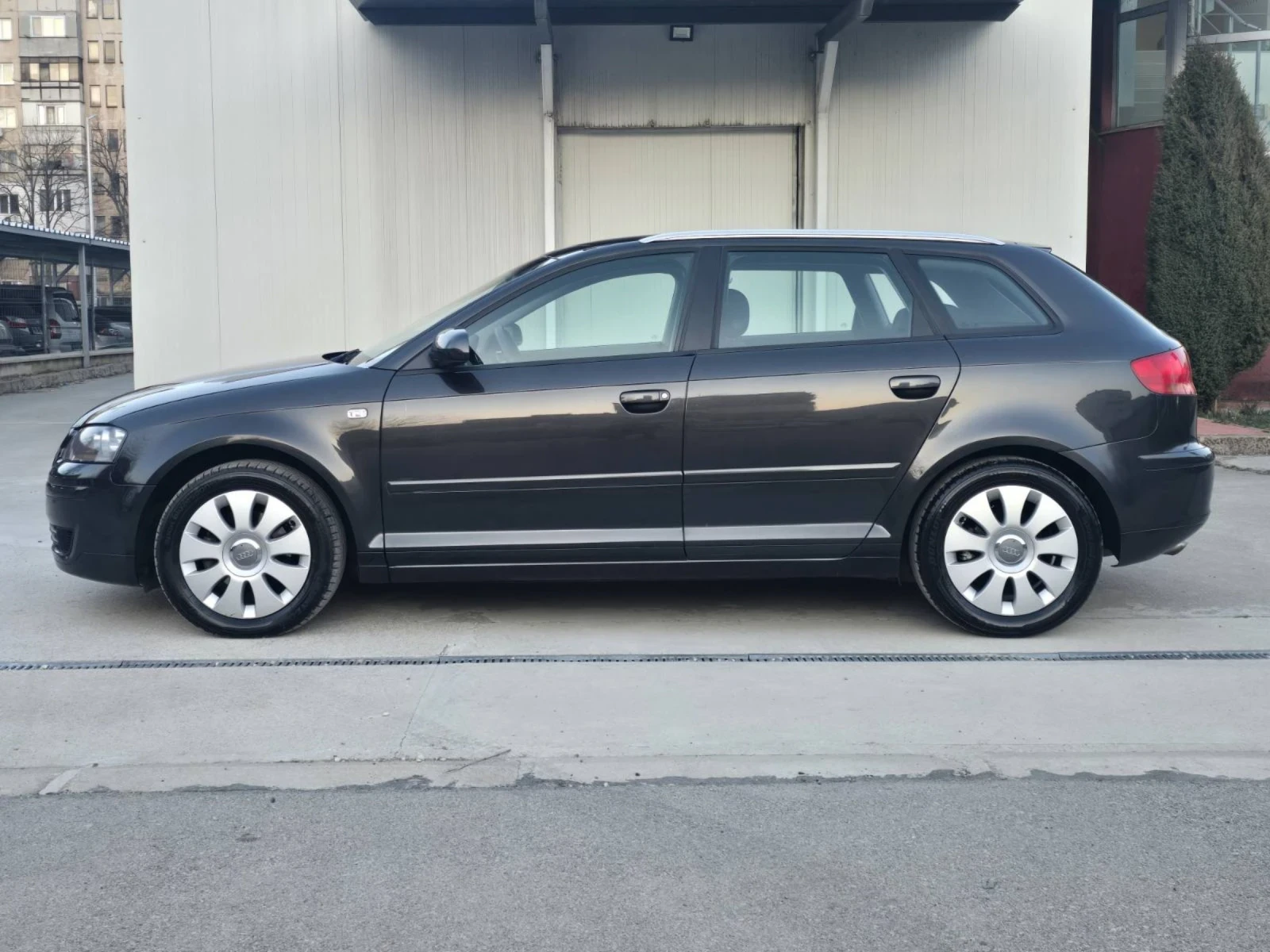 Audi A3 1.9TDI SPORTBAG , снимка 2 - Автомобили и джипове - 53461868