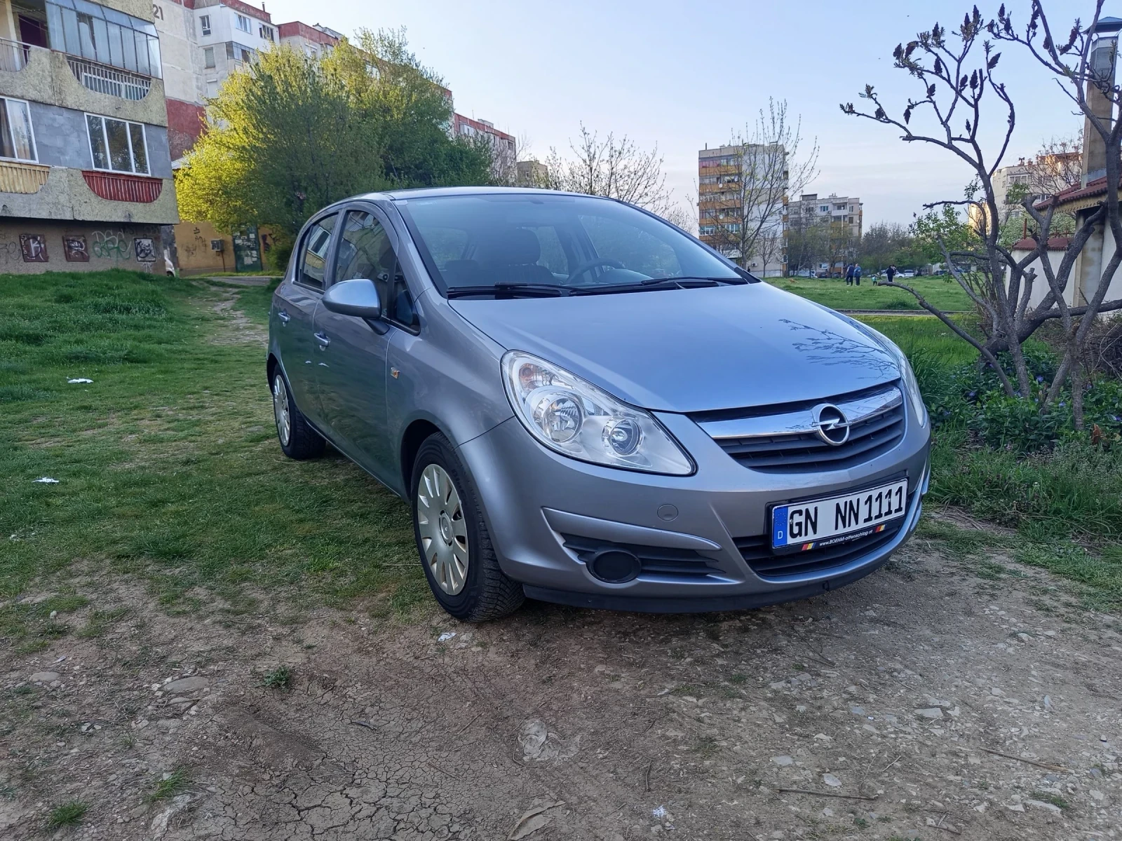 Opel Corsa 1.2i, снимка 2 - Автомобили и джипове - 54230196