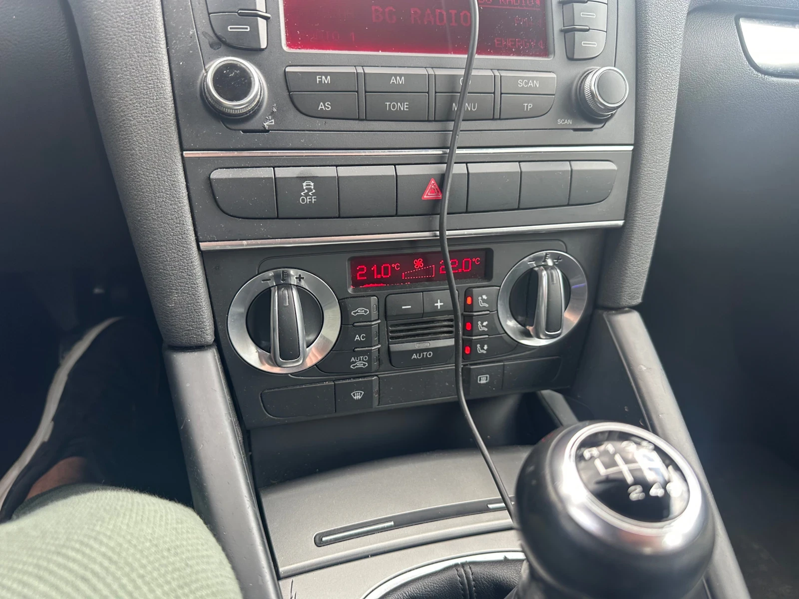 Audi A3 Sportback Tfsi , снимка 10 - Автомобили и джипове - 54679506