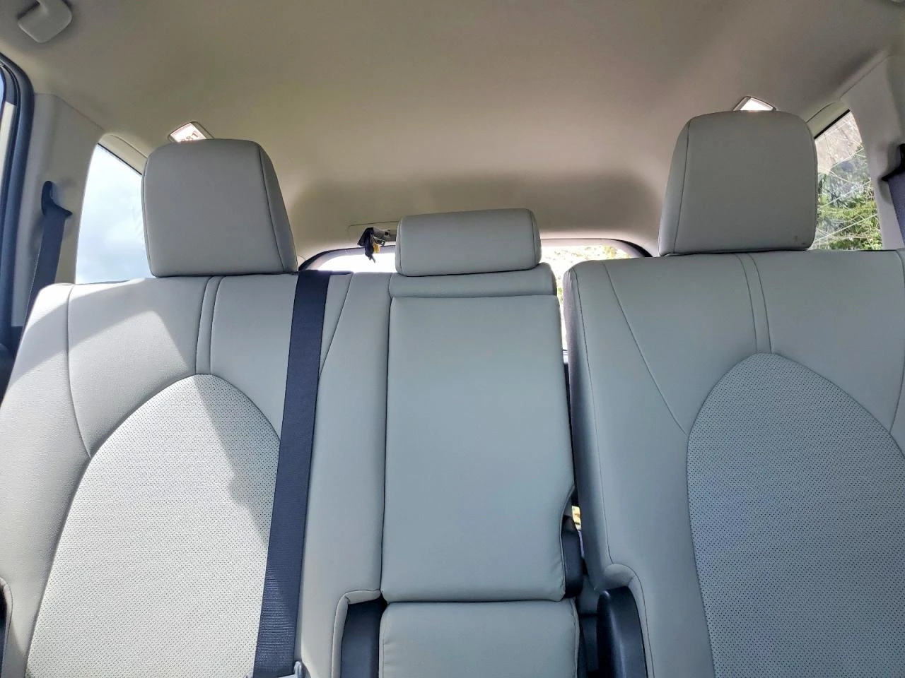 Toyota Grand Highlander 2.4l Xle, снимка 10 - Автомобили и джипове - 54416078