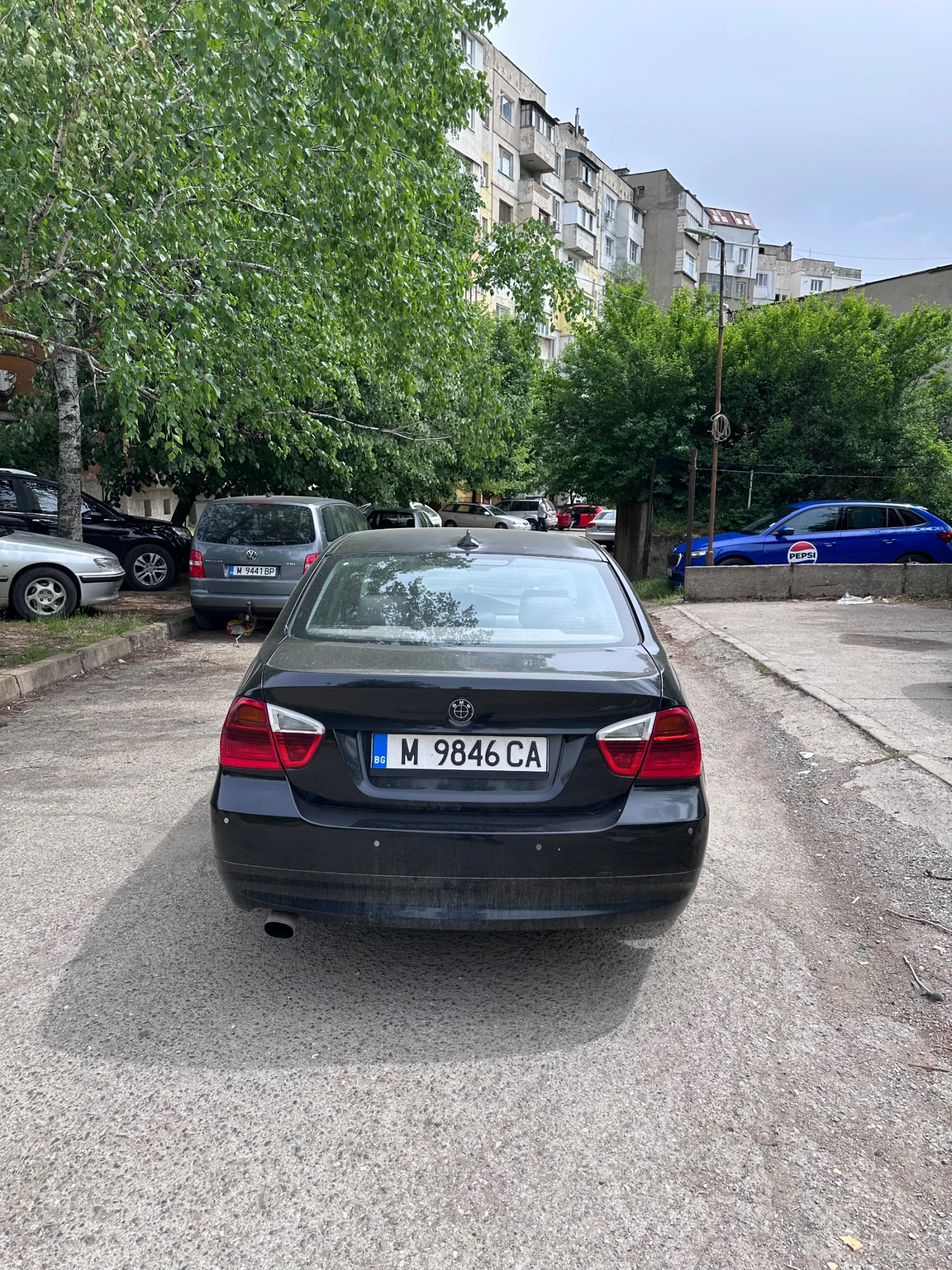 BMW 320, снимка 3 - Автомобили и джипове - 54472731