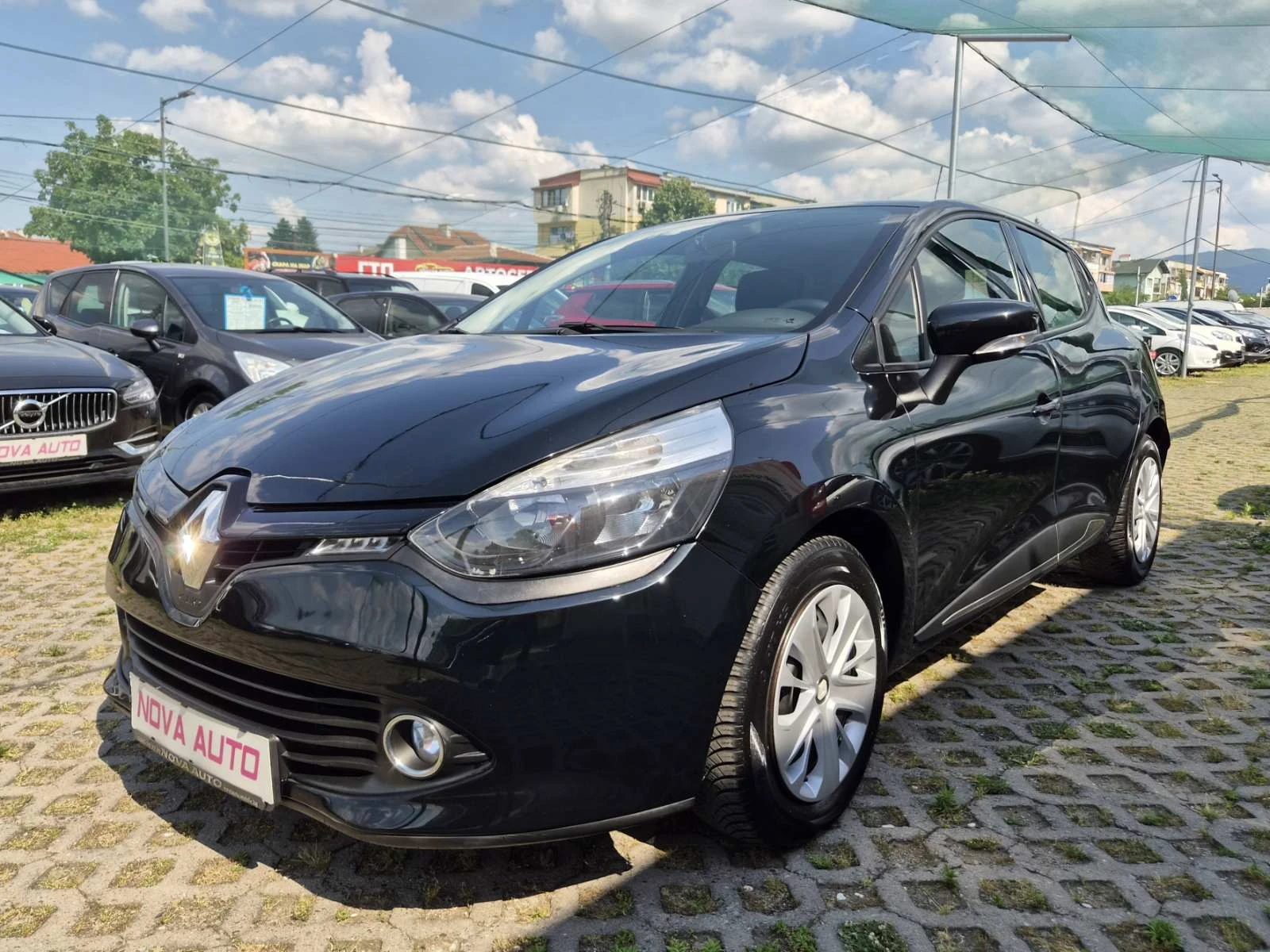 Renault Clio 1.2I-GPL-COSTUME NATIONAL-180.000км