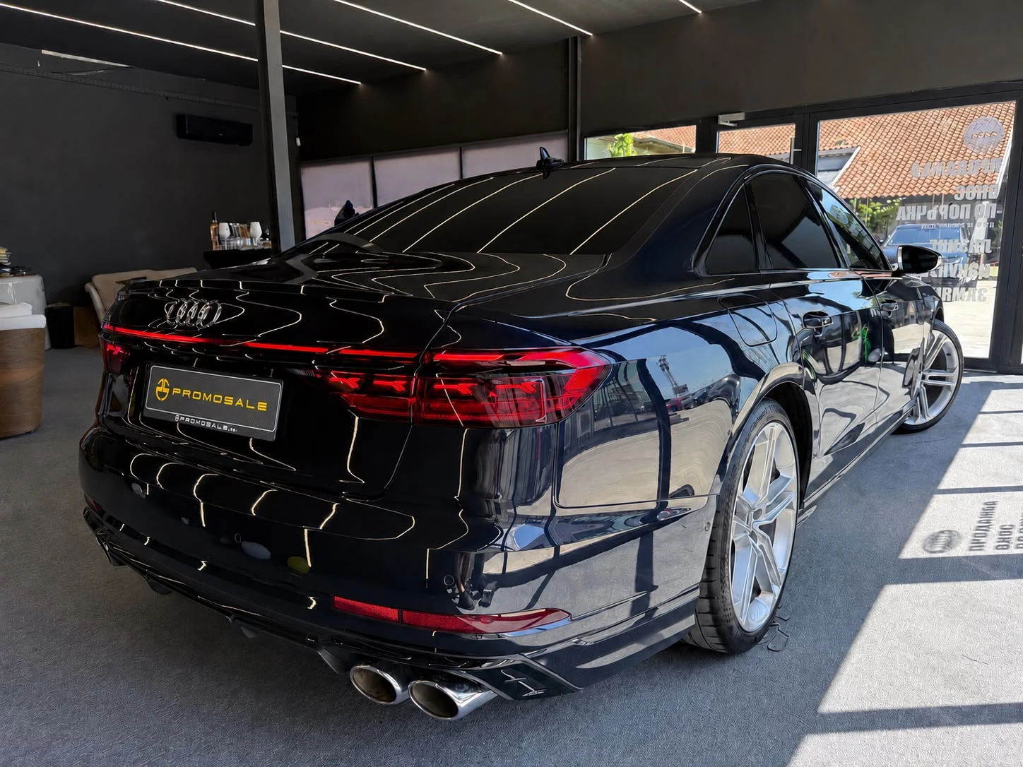Audi S8 Quattro* V8* Full* Обдух* S-Line* ЛИЗИНГ , снимка 6 - Автомобили и джипове - 55459175