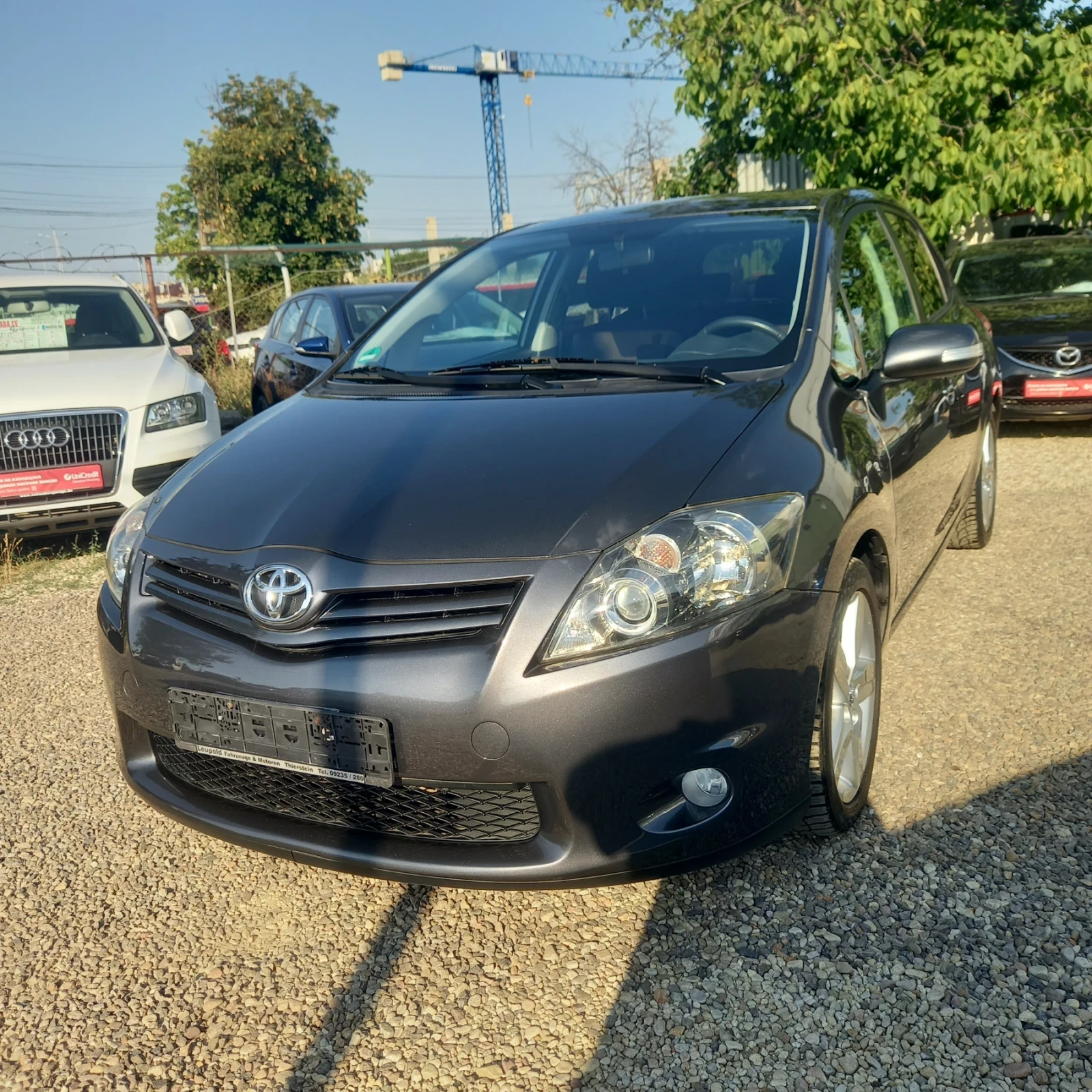 Toyota Auris 1.6/132/105000  км.навигация  клуб