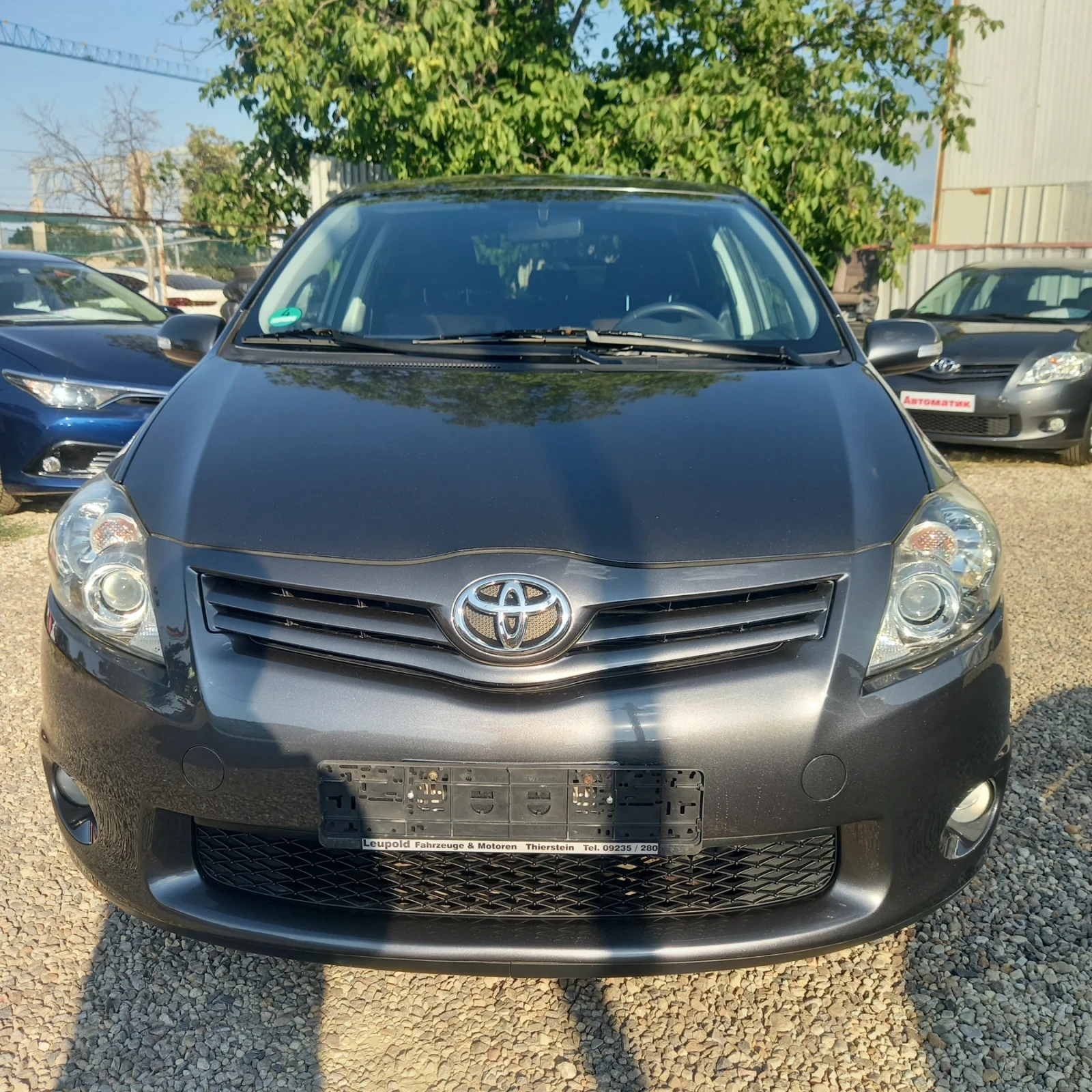 Toyota Auris 1.6/132/105000  км.навигация  клуб