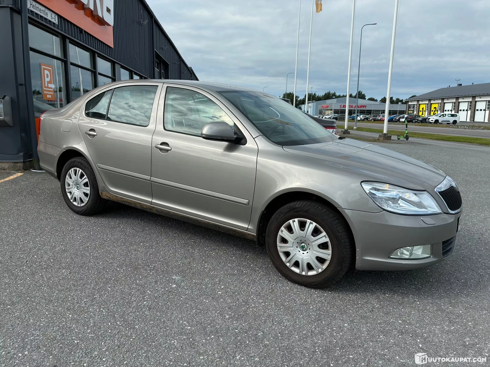 Skoda Octavia 1.6 diesel, снимка 5 - Автомобили и джипове - 55494255