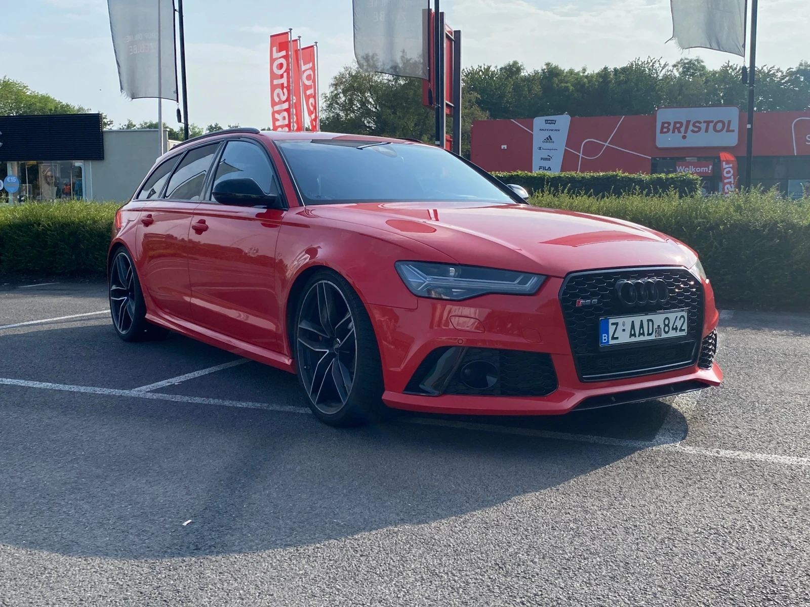 Audi Rs6 Audi Rs6 Akrapovic, снимка 2 - Автомобили и джипове - 55684991