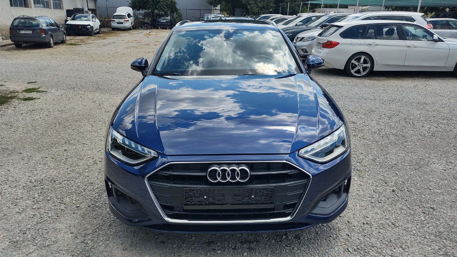 Audi A4 MILDHIBRID/DISTRONIK/MATRIX/360 camera, снимка 2 - Автомобили и джипове - 55875127