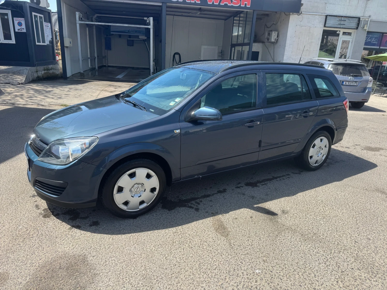 Opel Astra 1.4 i, снимка 2 - Автомобили и джипове - 55875088