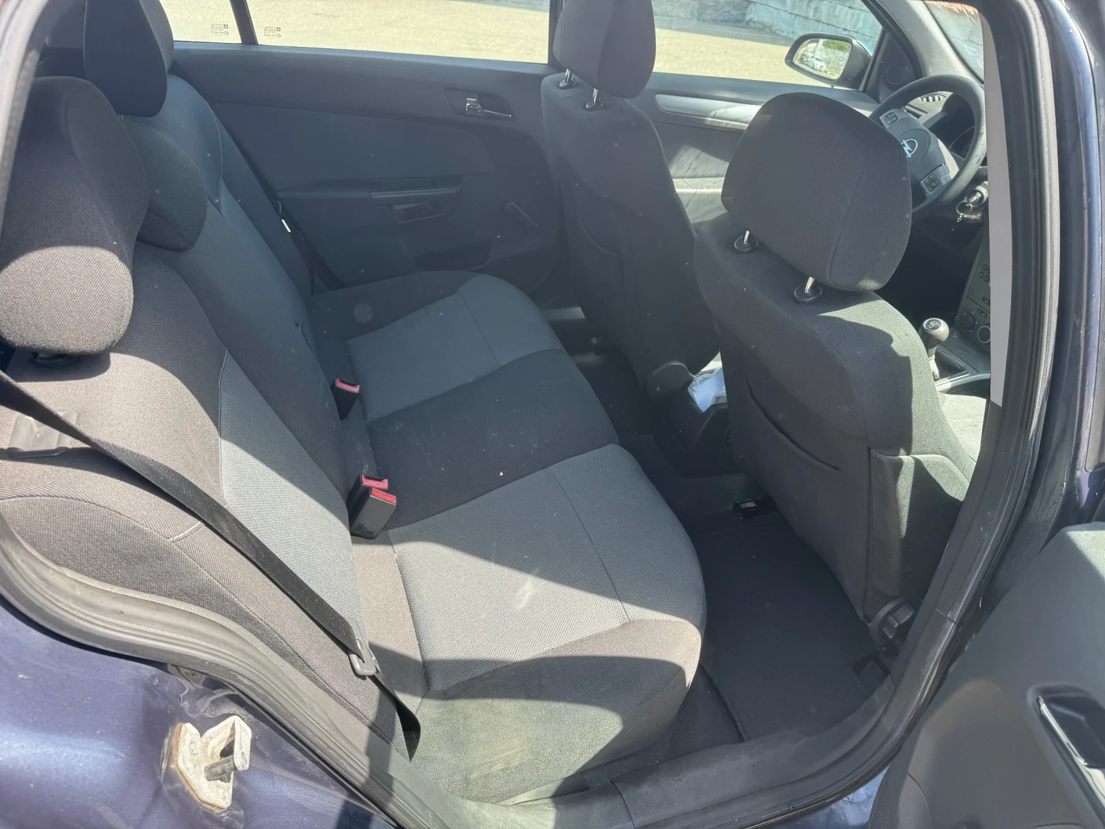 Opel Astra 1.4 i, снимка 14 - Автомобили и джипове - 55875088
