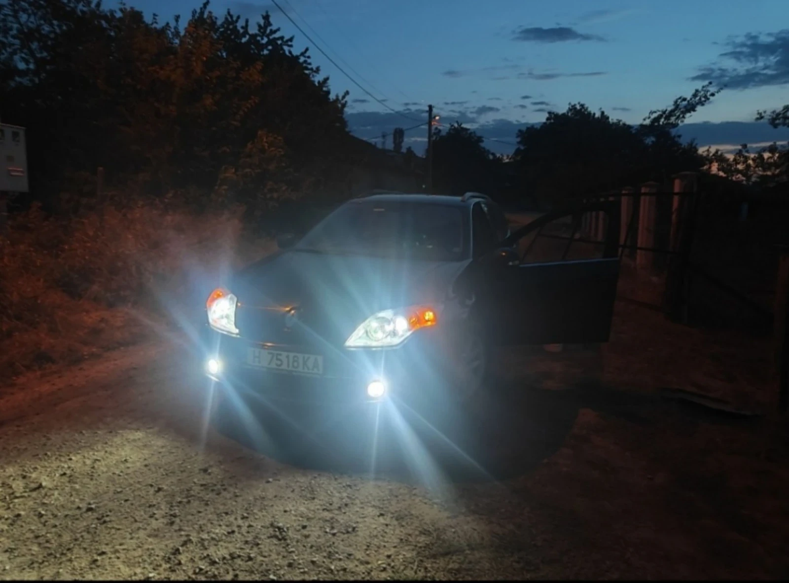 Renault Laguna 2DCI 150hp, снимка 2 - Автомобили и джипове - 56010238
