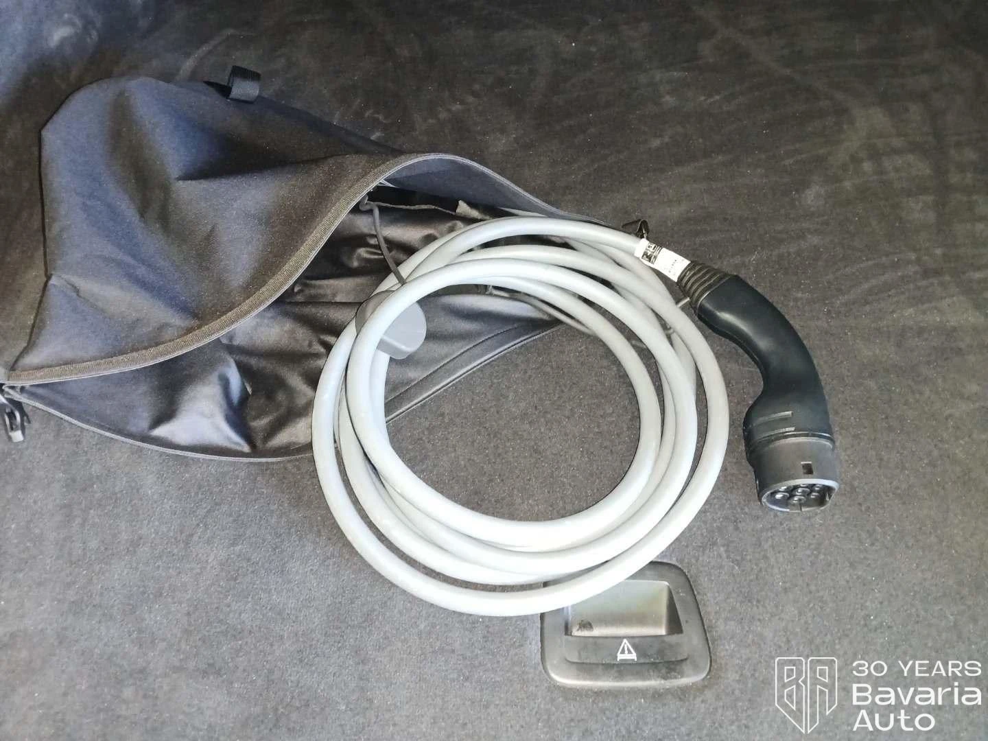 BMW 550 e xDrive Touring Steptronic, снимка 15 - Автомобили и джипове - 56506186