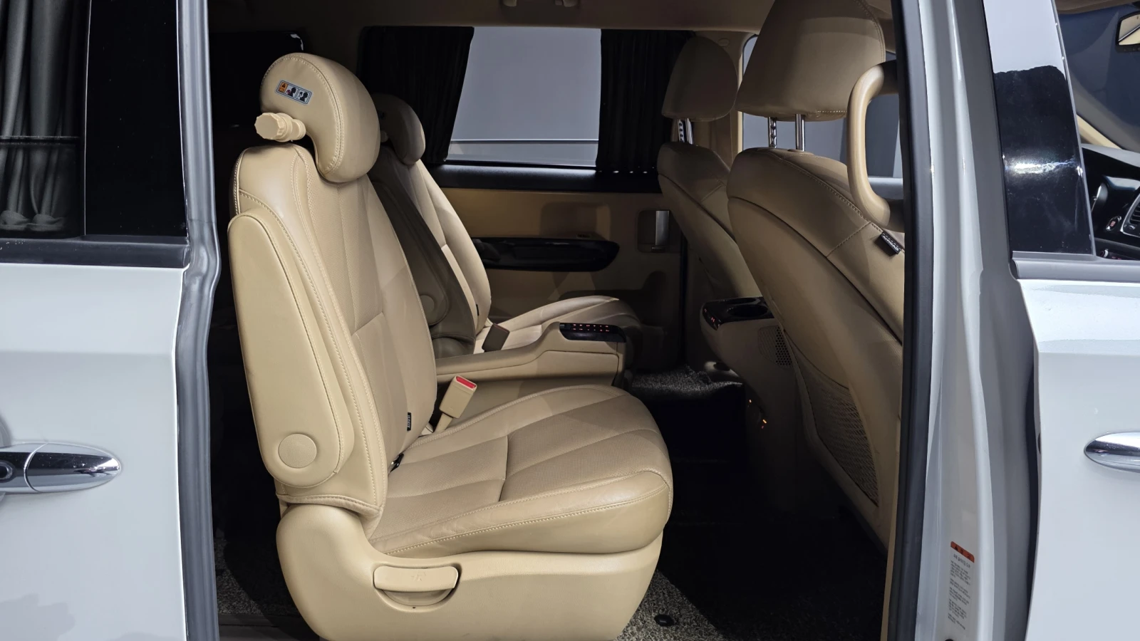Kia Carnival BLIND SPOT 360 ������ ����* encareu.com | Mobile.bg � ����������� 12
