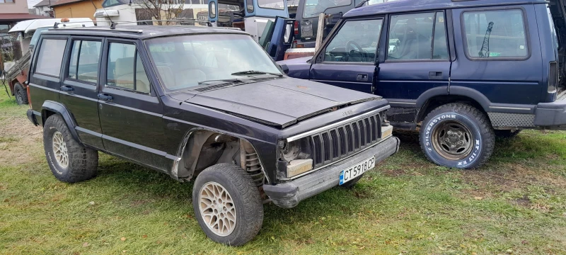 Jeep Cherokee 2.5 Бензин на части, снимка 2 - Автомобили и джипове - 48116212