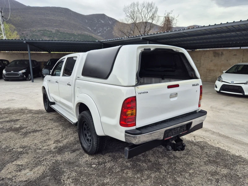 Toyota Hilux 3.0D4-D, снимка 3 - Автомобили и джипове - 49533748