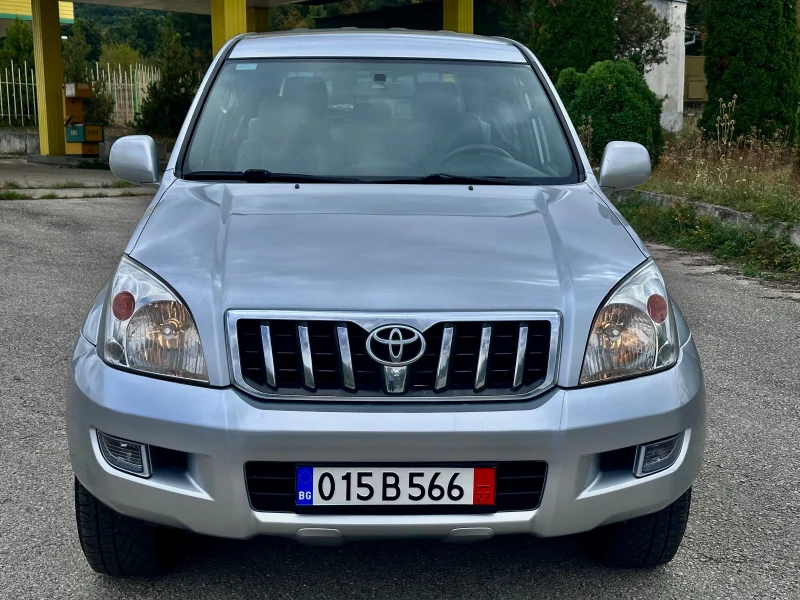 Toyota Land cruiser 3.0 D4D АВТОМАТ НАВИ ПОДГРЯВАНЕ ИТАЛИЯ!!!!, снимка 2 - Автомобили и джипове - 51847159